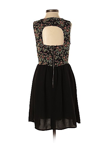 Forever 21 Casual Dress (view 2)