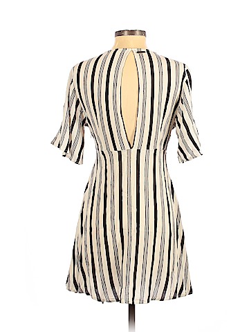 Billabong Casual Dress (view 2)