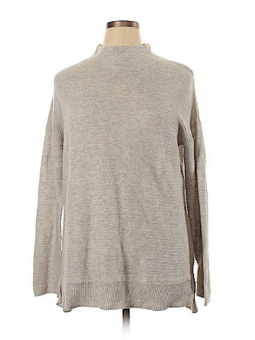 Old Navy Pullover Sweater (view 1)