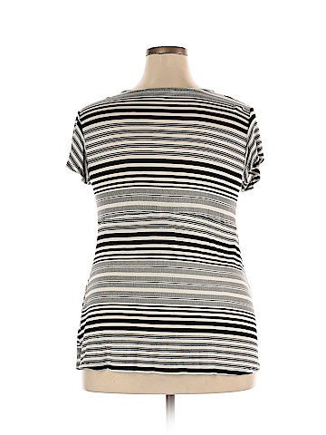 Daisy Fuentes Short Sleeve Top (view 2)