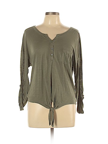 American Eagle Outfitters Long Sleeve Blouse (view 1)