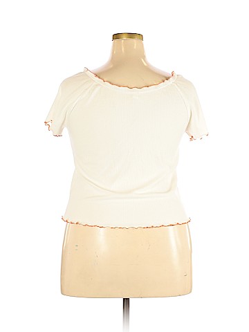 BP. Short Sleeve Top (view 2)