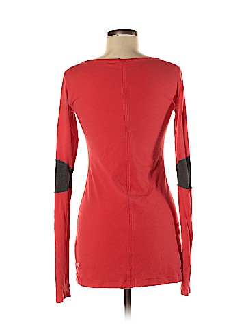 Lululemon Athletica Active T-Shirt (view 2)