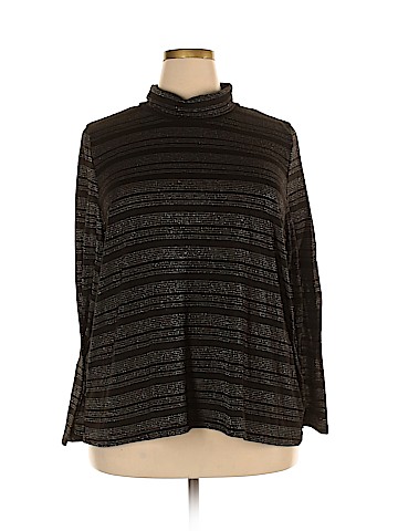 Leo & Nicole Long Sleeve Top (view 1)