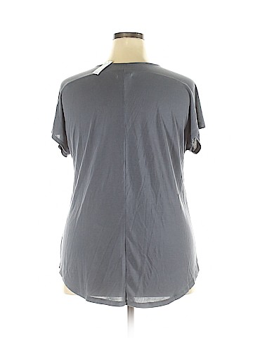 Maurices Short Sleeve T-Shirt (view 2)