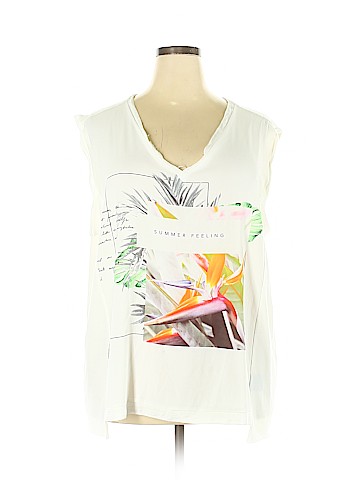 Worthington Sleeveless Top (view 1)