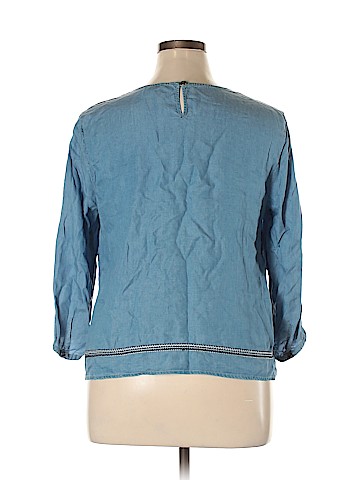 Bass 3/4 Sleeve Blouse (view 2)