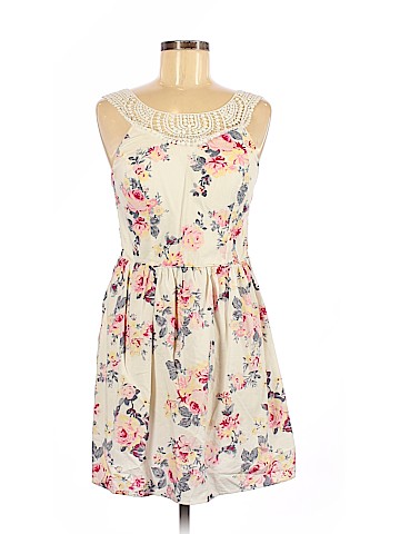 No Boundaries Casual Dress (view 1)