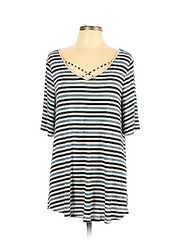 Lane Bryant Outlet Short Sleeve Top (view 1)
