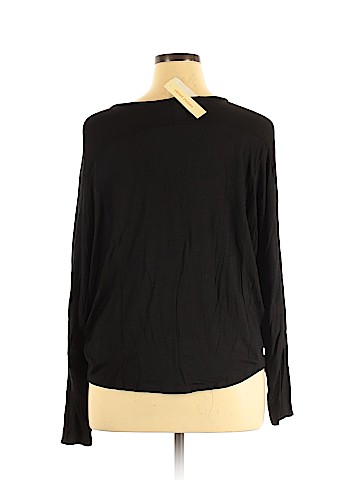 Sweet Romeo Long Sleeve Button-Down Shirt (view 2)