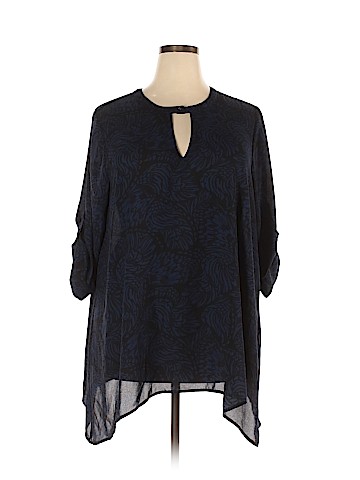 Torrid 3/4 Sleeve Blouse (view 1)