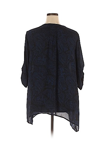 Torrid 3/4 Sleeve Blouse (view 2)