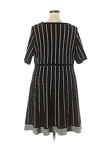 Gabby Skye Casual Dress (view 2)