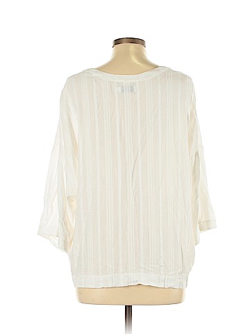 Thacker 3/4 Sleeve Blouse (view 2)