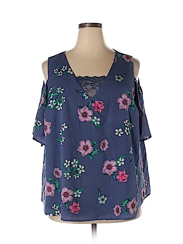 Lane Bryant Short Sleeve Blouse (view 1)