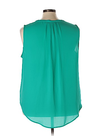 Apt. 9 Short Sleeve Blouse (view 2)