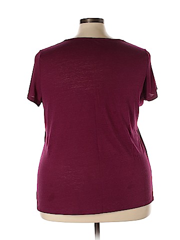 Old Navy Short Sleeve T-Shirt (view 2)