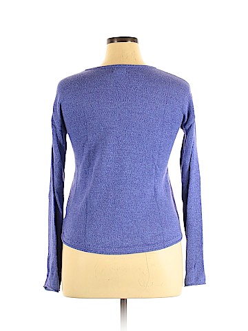 Old Navy Pullover Sweater (view 2)