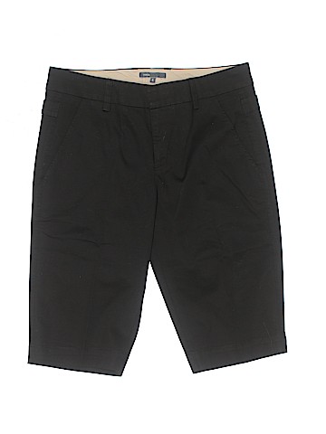 Vince. Khaki Shorts (view 1)