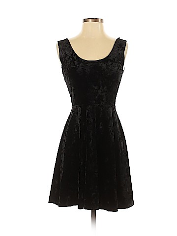 Forever 21 Casual Dress (view 1)