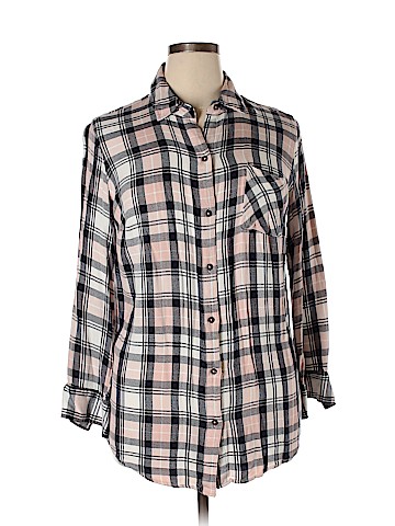 Ava & Viv Long Sleeve Button-Down Shirt (view 1)