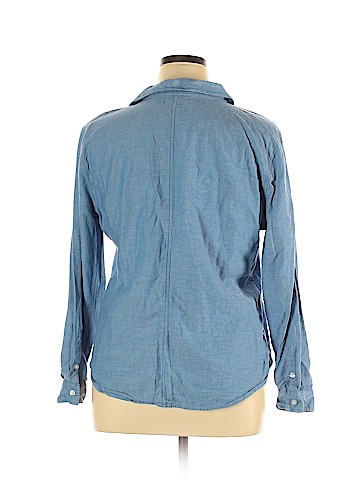 Old Navy Long Sleeve Button-Down Shirt (view 2)