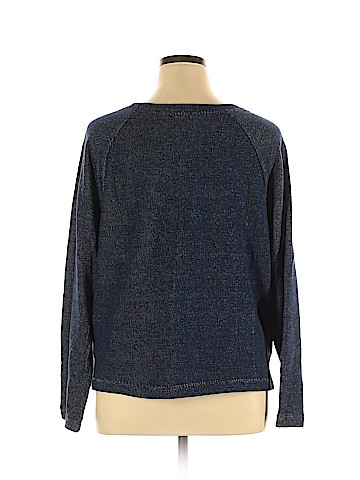 Old Navy Pullover Sweater (view 2)