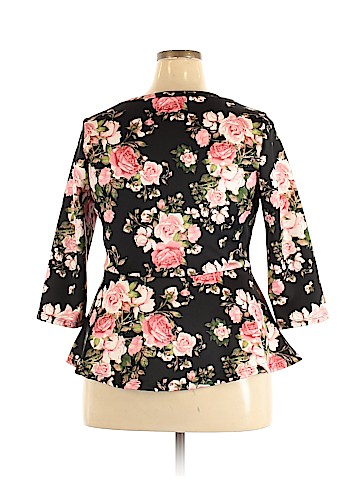 Assorted Brands 3/4 Sleeve Top (view 2)