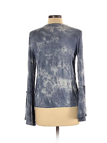 American Eagle Outfitters Long Sleeve Top (view 2)