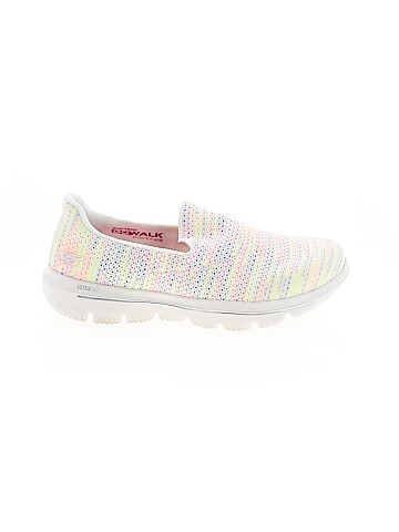 Skechers Sneakers (view 1)