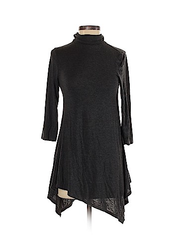 Zenana Outfitters 3/4 Sleeve Top (view 1)