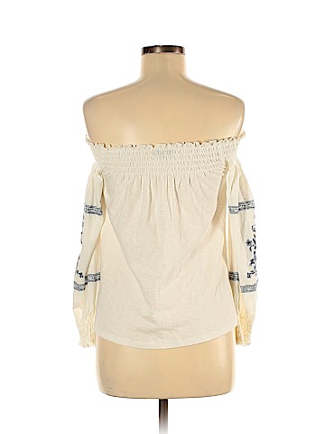 American Eagle Outfitters 3/4 Sleeve Top (view 2)