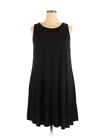 Old Navy Casual Dress (view 1)