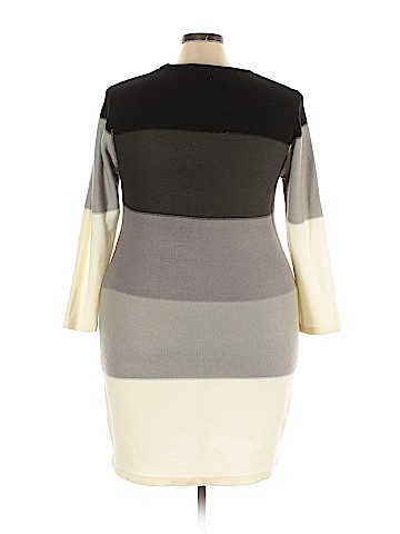 Stevie & Lindsey Casual Dress (view 2)