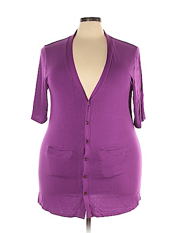 Agnes & Dora Cardigan (view 1)