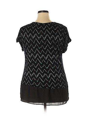 Cato Short Sleeve Top (view 2)