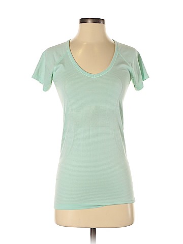 Lululemon Athletica Active T-Shirt (view 1)