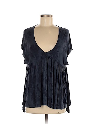 American Eagle Outfitters Short Sleeve Top (view 1)