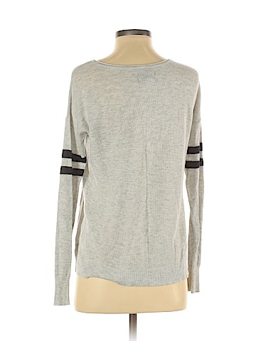 American Eagle Outfitters Pullover Sweater (view 2)