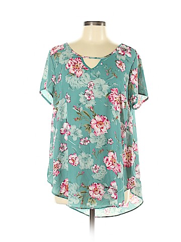 Torrid Short Sleeve Blouse (view 1)