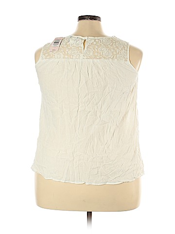 Torrid Sleeveless Blouse (view 2)