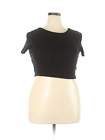 Wild Fable Short Sleeve T-Shirt (view 1)