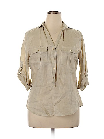 Zara Basic Long Sleeve Button-Down Shirt (view 1)