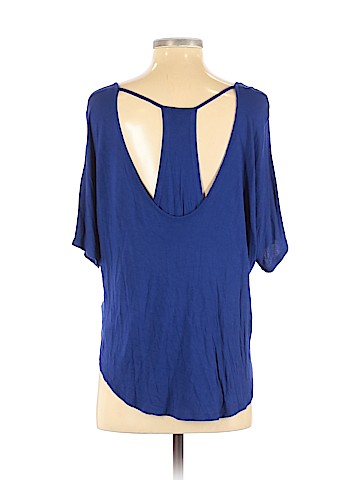 Express 3/4 Sleeve Blouse (view 2)