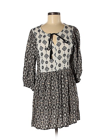 Dina Be Casual Dress (view 1)