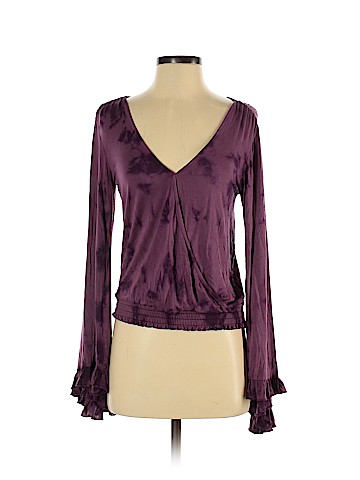 American Eagle Outfitters Long Sleeve Top (view 1)