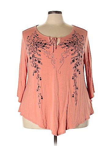 Avenue 3/4 Sleeve Top (view 1)