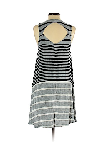 American Eagle Outfitters Casual Dress (view 2)