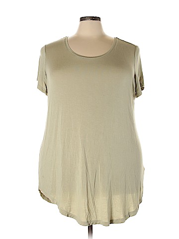 Logo Layers Short Sleeve Top (view 1)