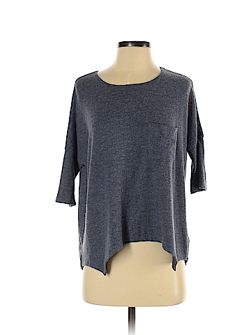 American Eagle Outfitters Pullover Sweater (view 1)